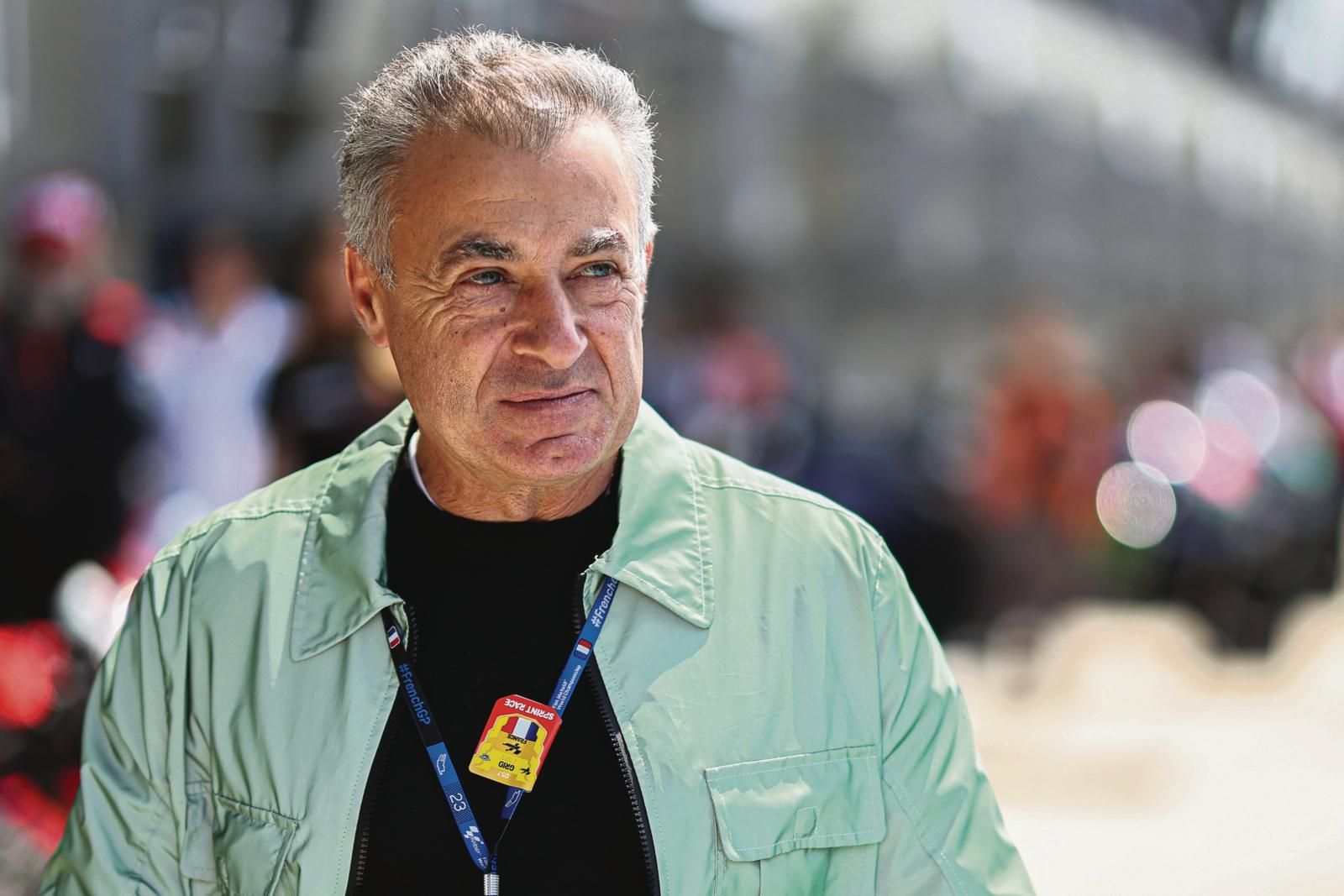Portrait de Jean Alesi